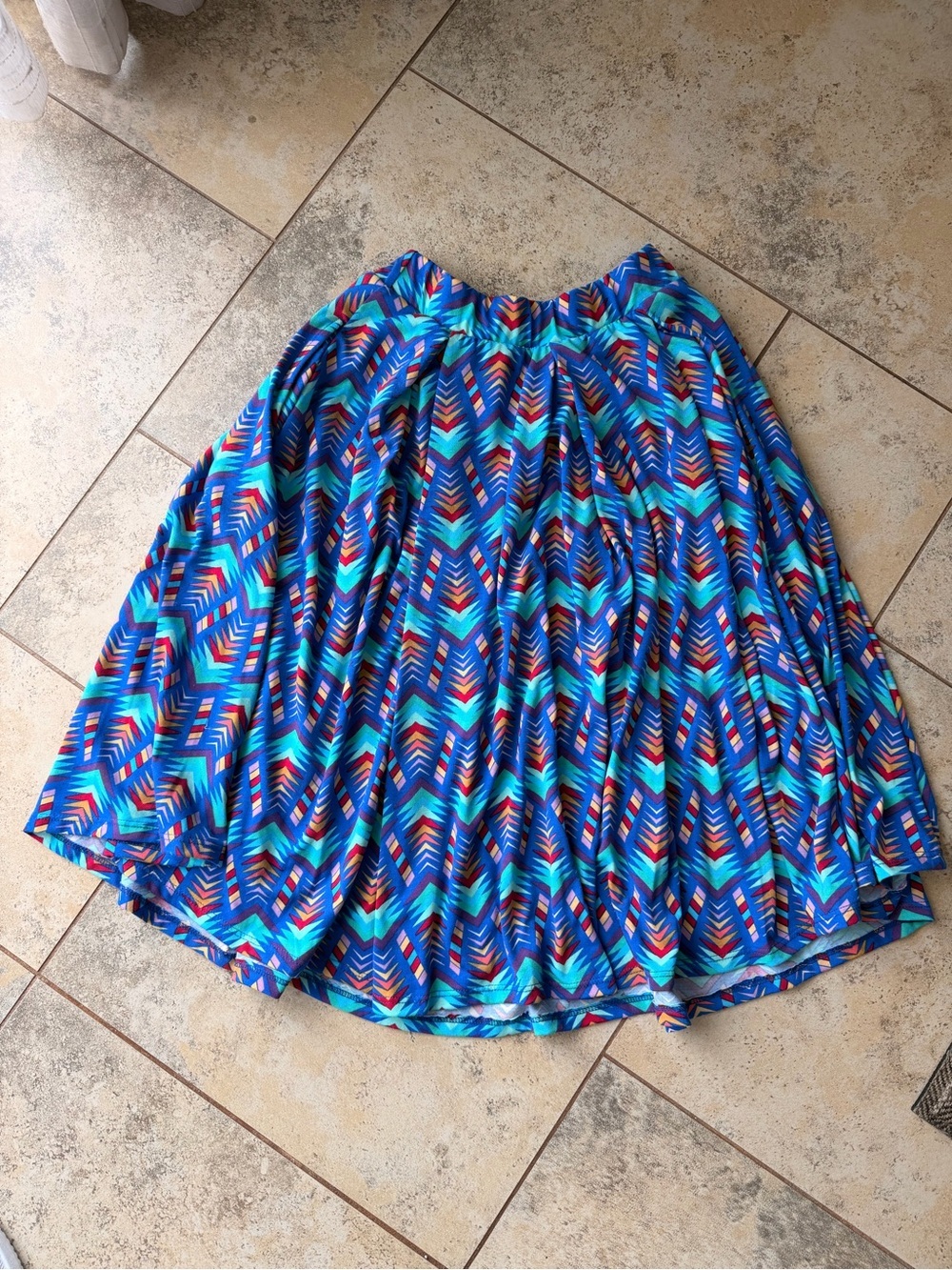 LuLaRoe Madison Skirt XS Blue Teal Multicolor Geometric Arrow Print